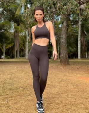 Conjunto marron c/ legging empina bumbum, alto conforto, cós alto Evoa